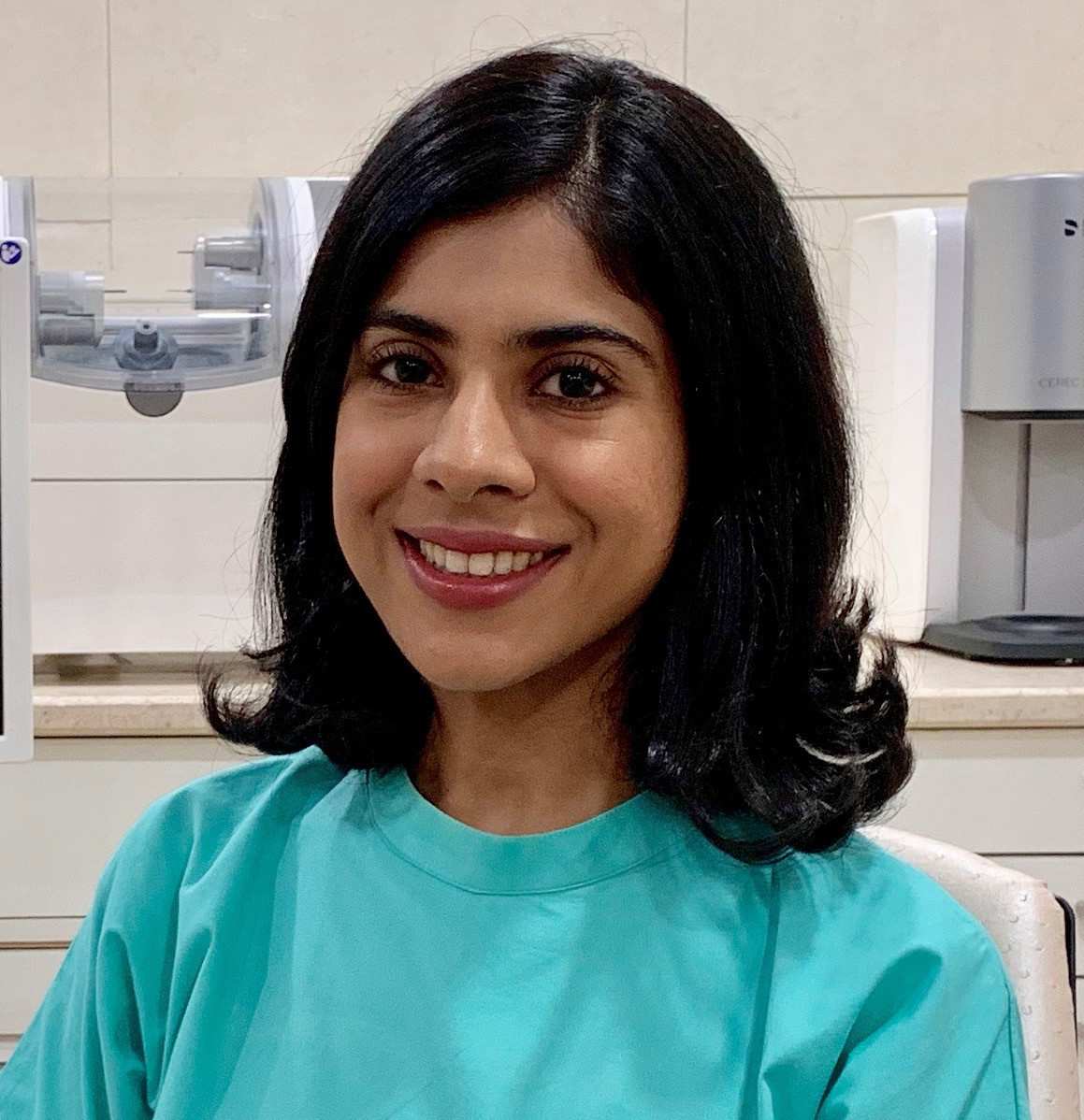 Dr. Shruti Raizada - Periodontology in Delhi